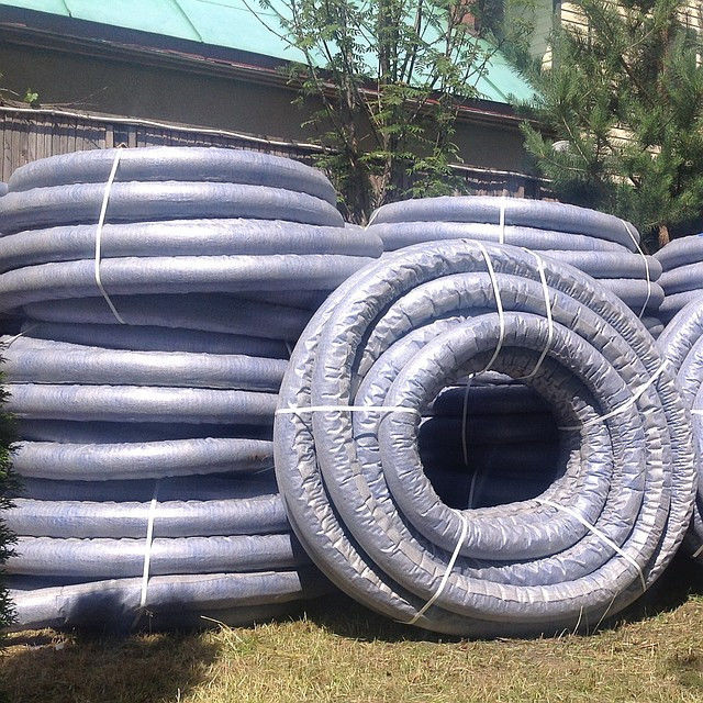 Дренажная труба 200 мм однослойная ПНД с перфорацией в Typar-фильтре 40 ...