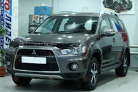 Дефлектор капота VIP (пластик) Mitsubishi Outlander II 2009-2012