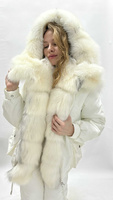 Белый зимний костюм в курточной ткани под кожу: бомбер с мехом полярной лисы+штаны - Варежки с мехом