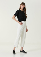 Скромные белые женские джинсовые брюки Dare London