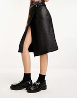 Черная юбка миди из искусственной кожи Weekday Oda с поясом и фурнитурой