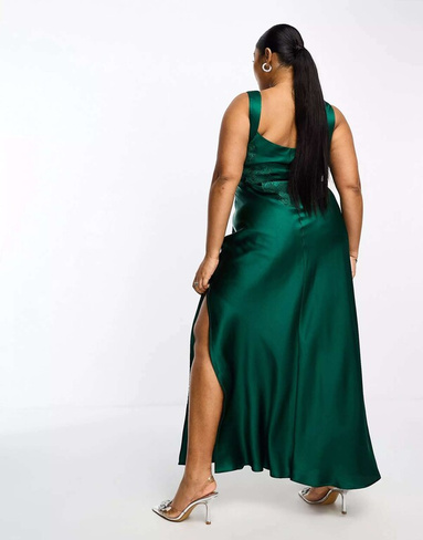 Эксклюзивное зеленое платье макси из атласного кружева с аппликацией ASOS DESIGN Curve