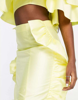Лимонная атласная юбка-карандаш с оборками ASOS LUXE