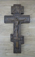 Крест из массива дуба
